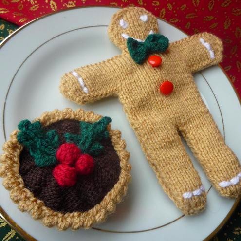 Knitted Christmas Ornaments (6)