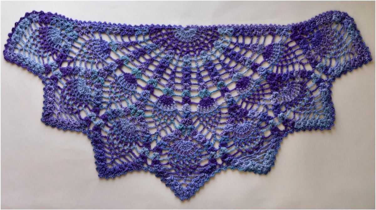 pineapple-crochet-peacock-shawl-1
