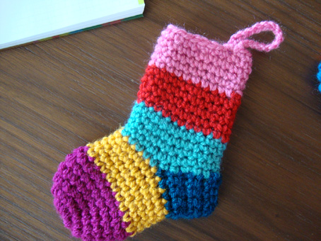 crochet-socks-for-christmas-1