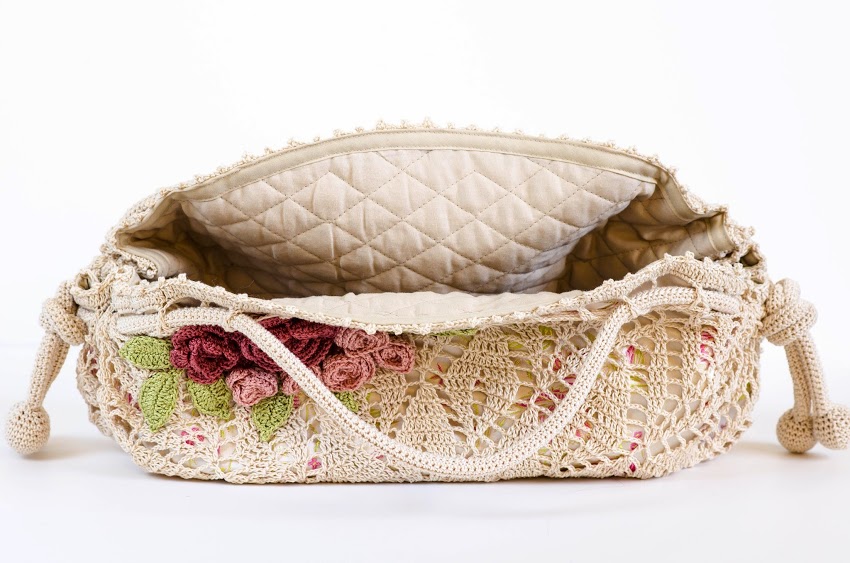 Crochet pattern of a precious bag (4)